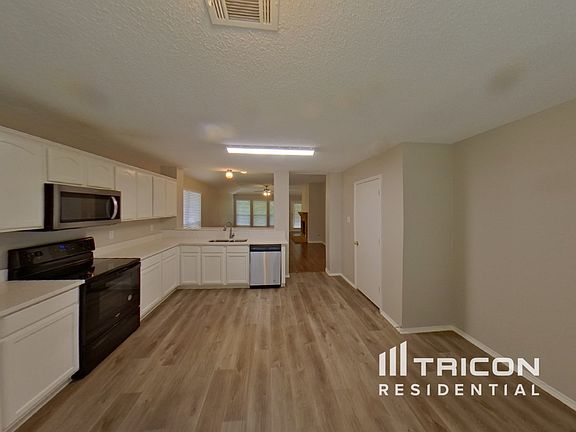 5th image of 4977 Kingfisher Ln