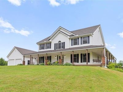 9133 Coronado Cir, De Soto, KS, 66018