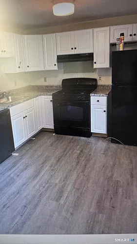 18 Allen Ct #F Photo 1
