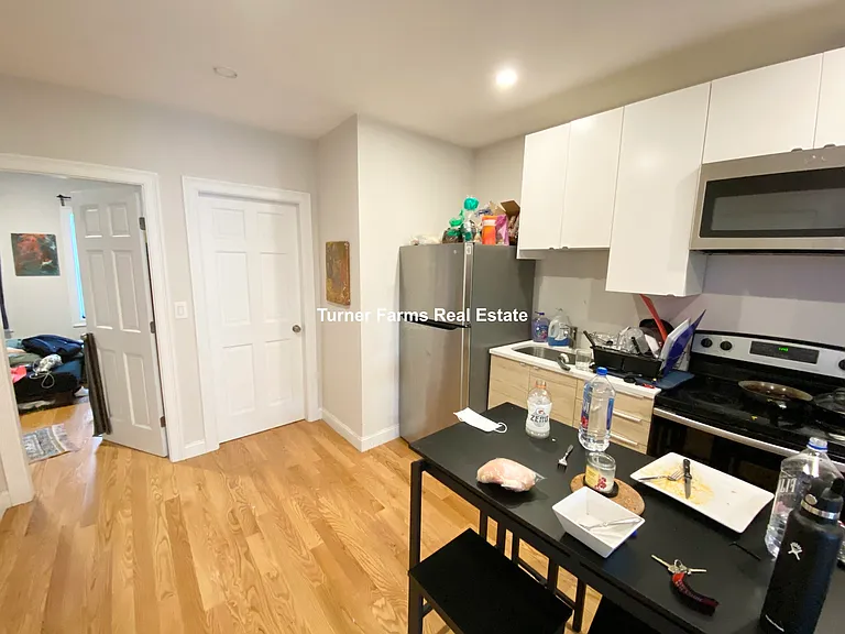 7 Warwick St #11 — Photo 12