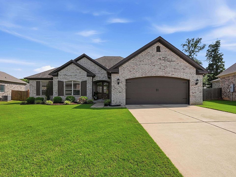 1st image of 9431 Oak Forest Ln
