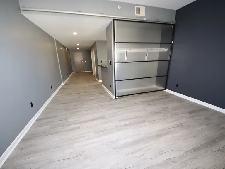 514 Saint Paul Pl #C — Photo 16