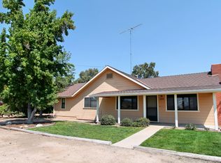 240 N 1st St, Shandon, CA 93461