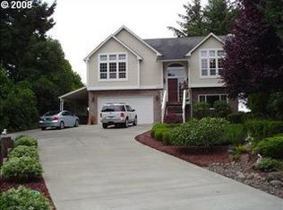 985 Alder St, Florence, OR 97439