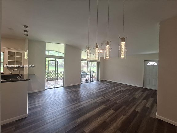 2nd image of 22280 Timberly Dr
