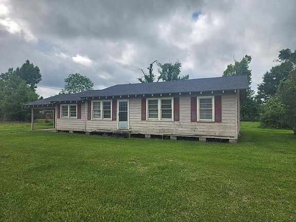 2nd image of 863 Cooley Rd