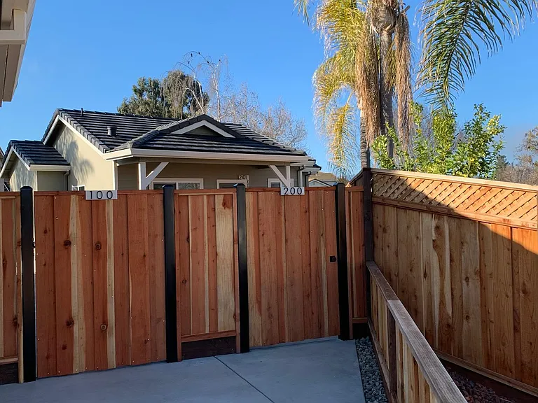 2101 Raleigh Cir #200 — Photo 1