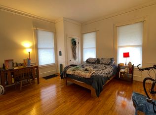 71 N Prospect St #2, Amherst, MA 01002