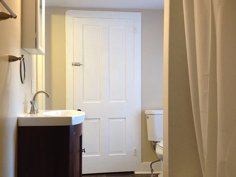 829 Crow Hill Rd — Photo 14