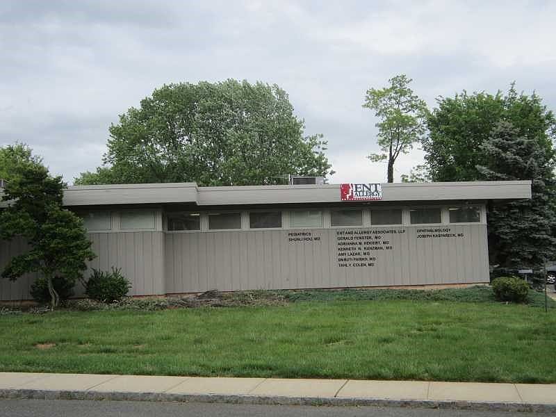 2nd image of 56 Union Ave Ste 1