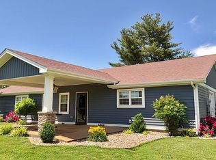 278 W Hiseville Main St, Cave City, KY 42127