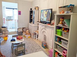 2547 36th St #2, Astoria, NY 11103