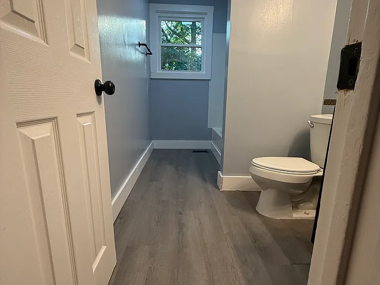 1922 Atkins Dr — Photo 17