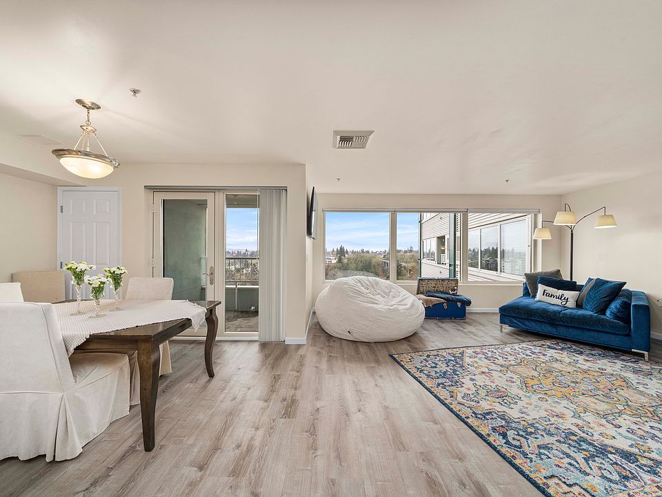 1st image of 3201 Pacific Ave Unit 906