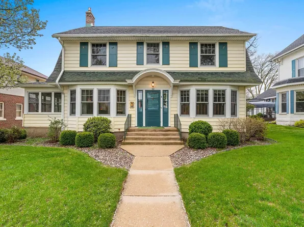 518 Prospect Ave, Portage, WI 53901