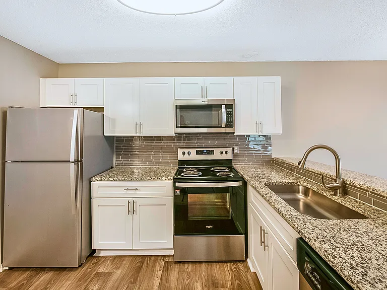 Enclave at North Point — Photo 93