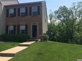 488 Rockwood Dr, Elizabethtown, PA 17022