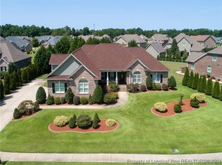 3809 Chadbourne Dr, Fayetteville, NC 28312