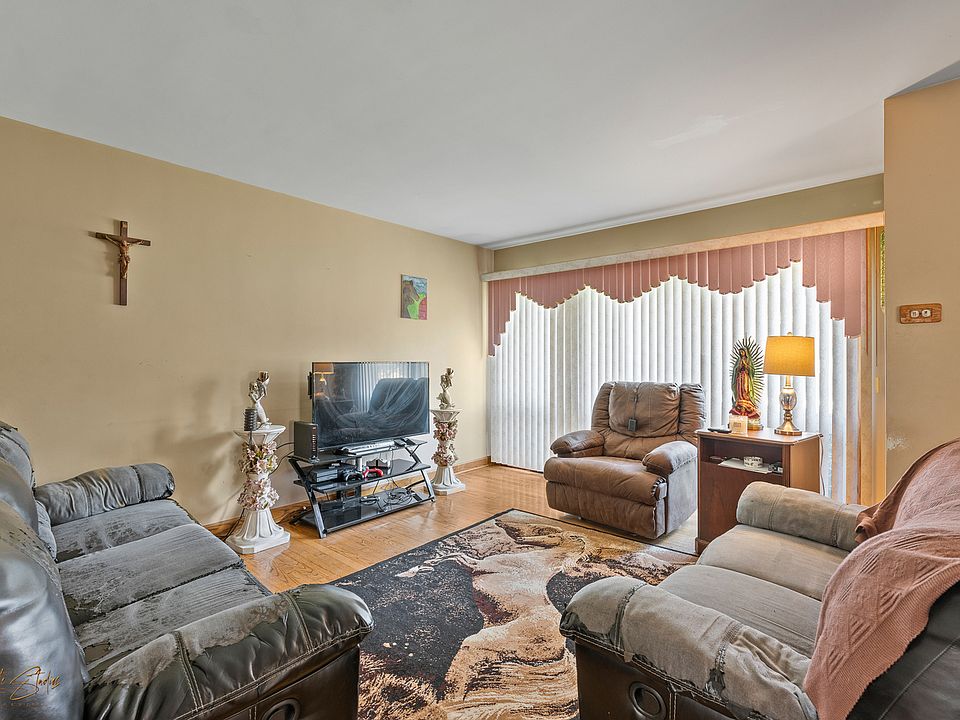 450 Spruce Ave, Bensenville, IL 60106 MLS 11658103 Zillow