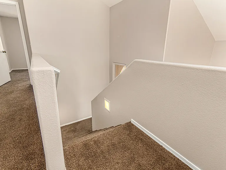3223 E Poinsettia Dr — Photo 19