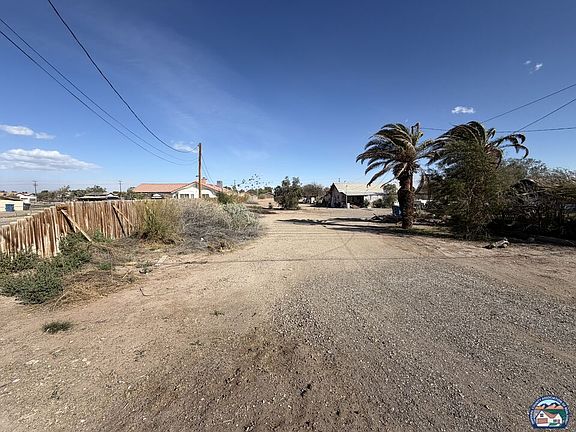 3rd image of 1210 C N Perry Rd