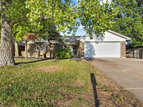 205 Meador Ln, Burleson, TX 76028