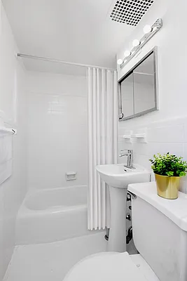 Sold by Keller Williams NYC | media 18