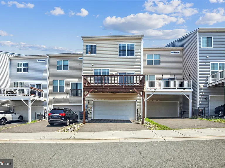 9003 Belo Gate Dr — Photo 20