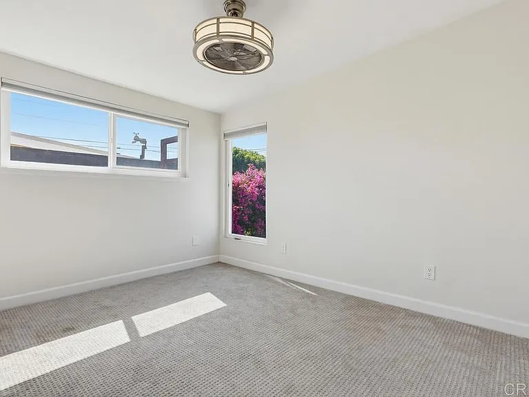 834 Holly Ave — Photo 39