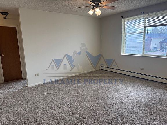 4th image of 405 S 26th St APT 5