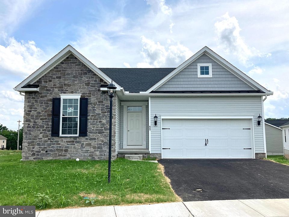 11 Aviary Dr #B15, Gettysburg, PA 17325 | MLS #PAAD2009756 | Zillow