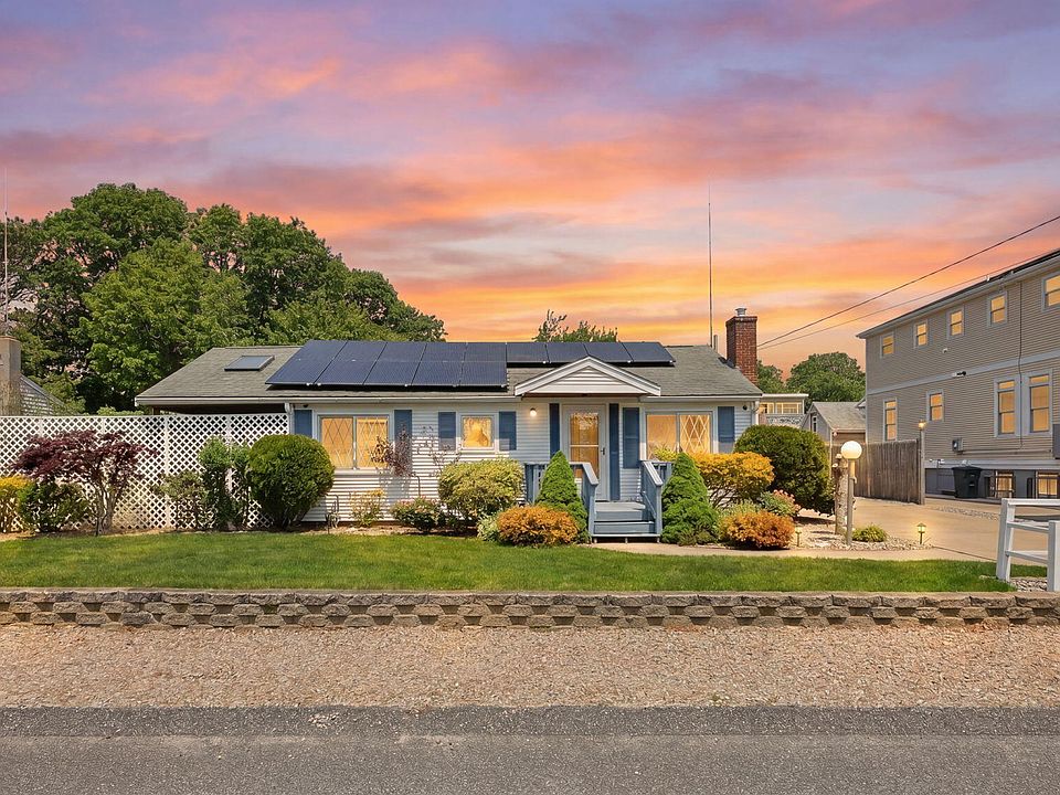 1st image of 12 Winthrop Drive