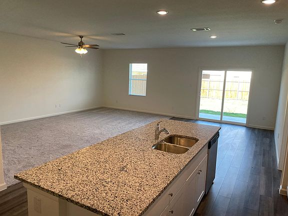 4th image of 10373 Castle Lyons Ln