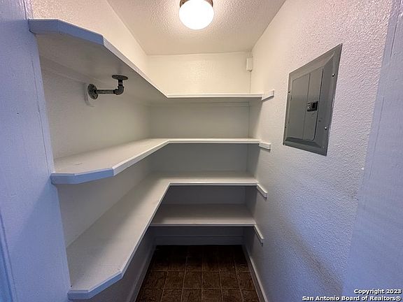 3rd image of 262 Avenue D