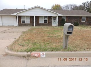 1007 Rose Ter, Perry, OK 73077
