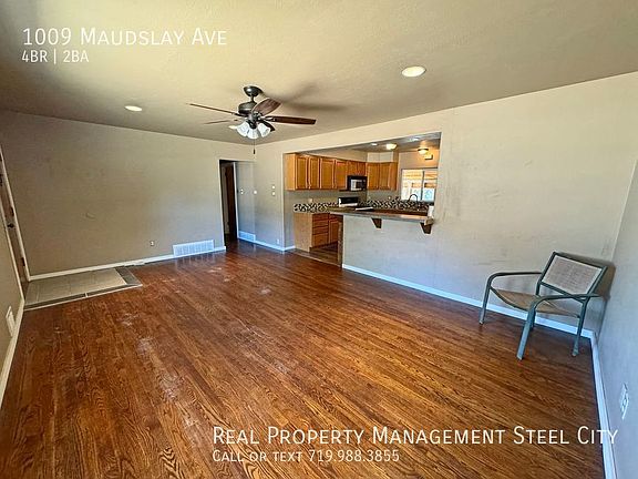 4th image of 1009 Maudslay Ave