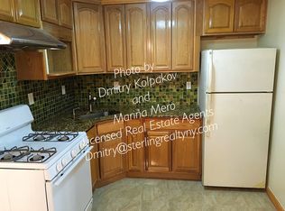 1412 31st Ave, Astoria, NY 11106