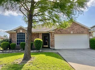 107 Redbud Dr, Forney, TX 75126