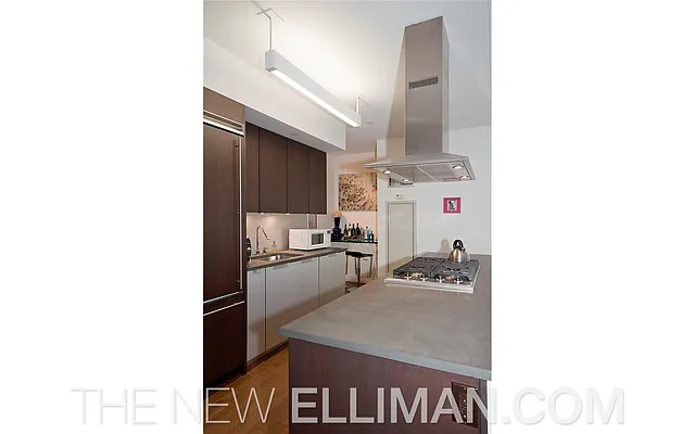 Rented by Douglas Elliman | media 19