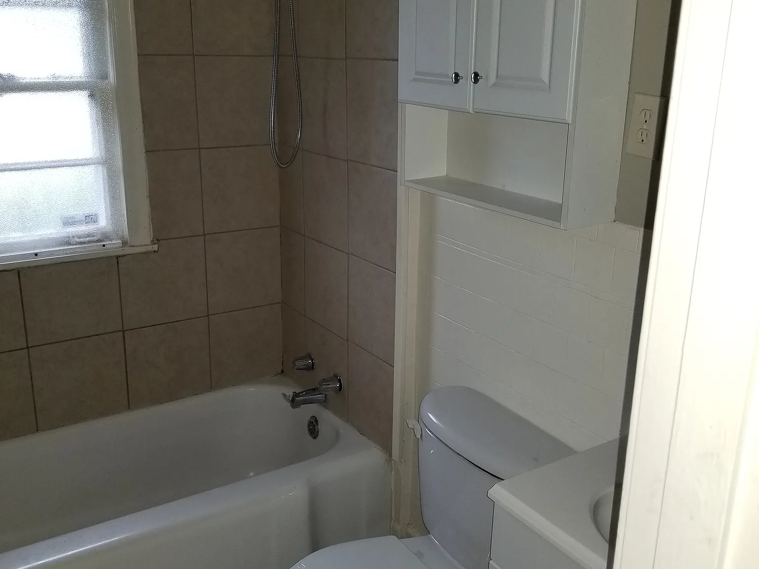 38 S. Bingham Memphis, TN. 38112 — Photo 2