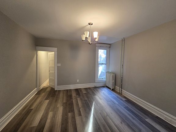 4th image of 228 N Saint Cloud St