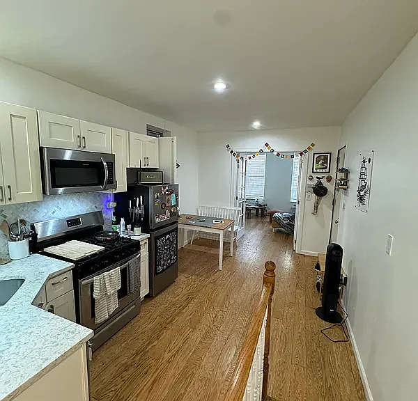 308 Kosciuszko St #1R — Photo 2