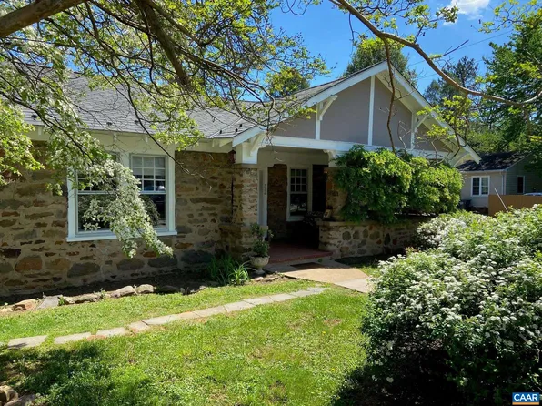 2206 Jefferson Park Ave, Charlottesville, VA 22903