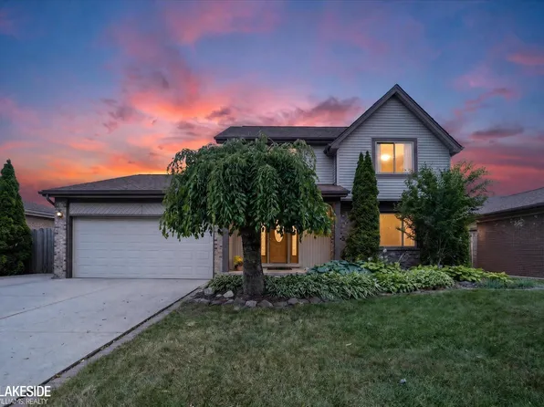 36847 Lodge Dr, Sterling Heights, MI 48312