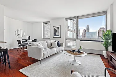 Rented by Cooper & Cooper Real Estate