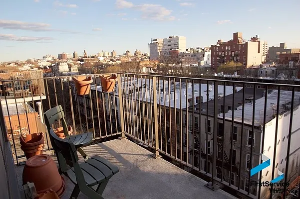 Rented by FirstService Realty (legacy) | media 34