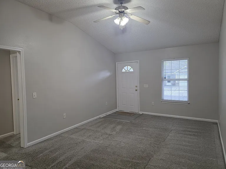 5022 Winfield Dr — Photo 2