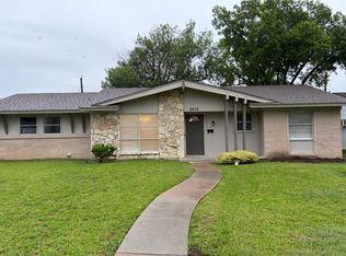 2410 Viva Dr, Mesquite, TX 75150