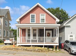 539 School St, Lowell, MA 01851