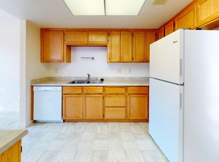 707 July Way APT B, Redding, CA 96003